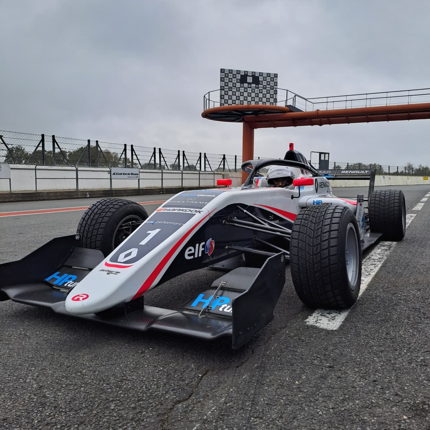FRECA Formula 3 Regional Coaching – mercury-silver