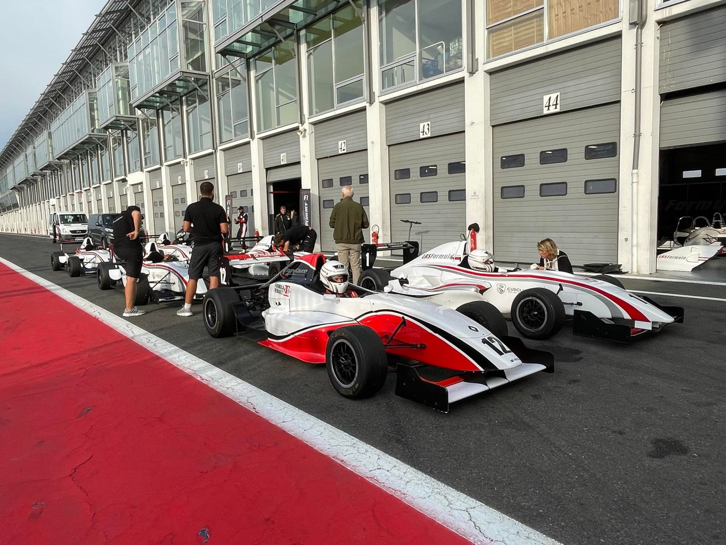 Stage de pilotage Formule Renault I Circuit Grand Prix de Nevers/Magny-Cours (58)