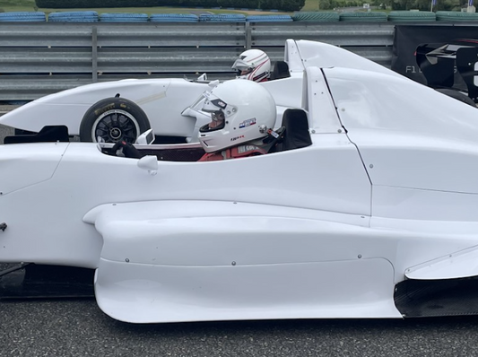 Rejoignez le Club des Gentlemen Drivers Formula Renault 2.0