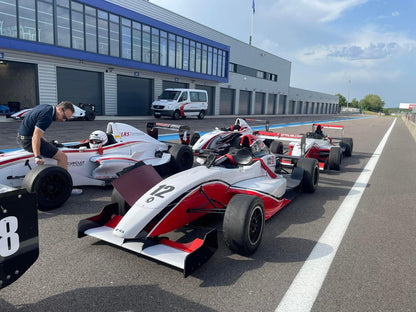 Pilotez une monoplace en Formule Renault sur le Circuit de Dijon-Prenois