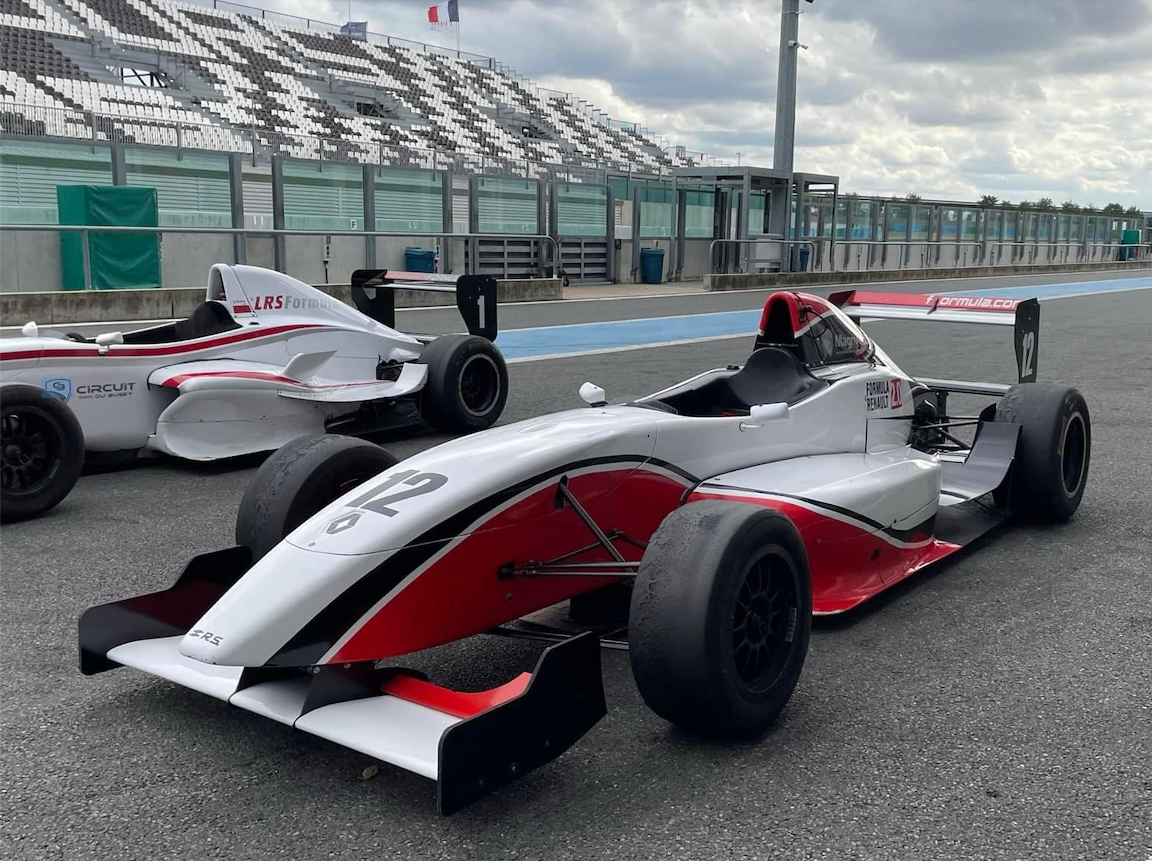 Stage de pilotage Formule Renault I Circuit Grand Prix de Nevers/Magny-Cours (58)