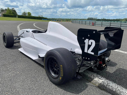 Formula Renault I driving course Bresse-Frontenaud circuit (71)