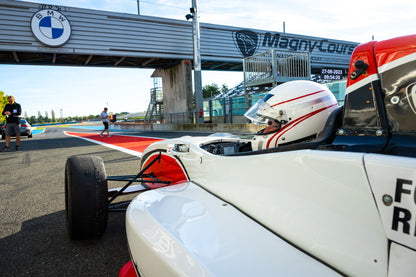 Stage de pilotage Formule Renault I Circuit Grand Prix de Nevers/Magny-Cours (58)